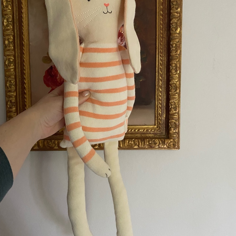 Meri Meri large Alfafa Bunny toy - Picture 6 of 6